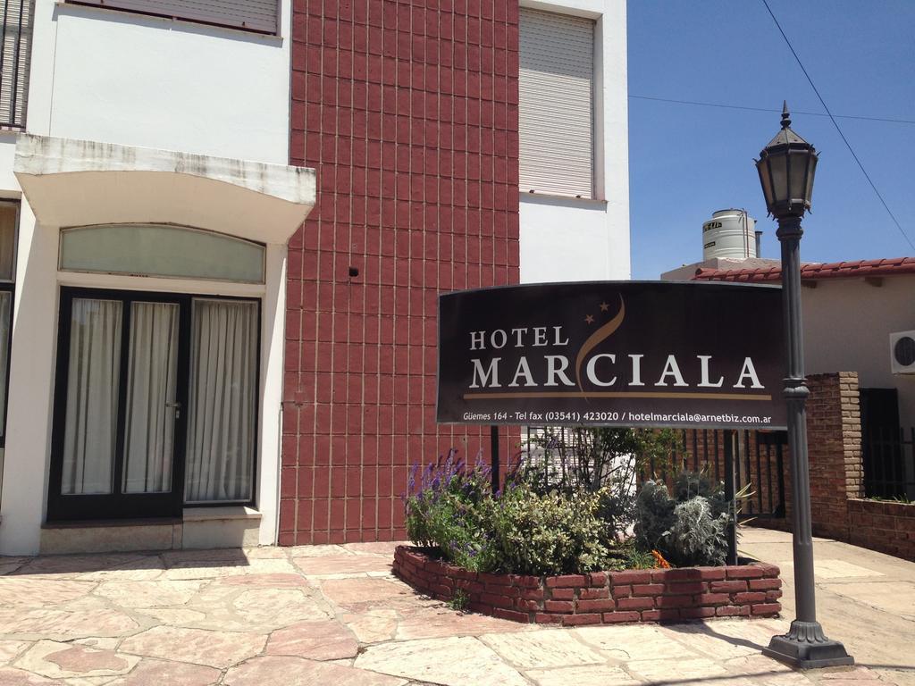 Hotel Marciala فيلا كارلوس باز المظهر الخارجي الصورة
